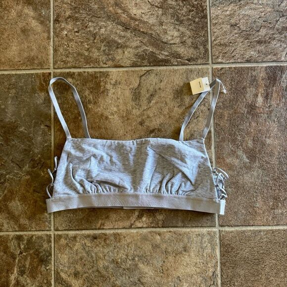 Aerie Real Good Strappy Side Lace Up Bralette Grey
Size Medium - Picture 1 of 7